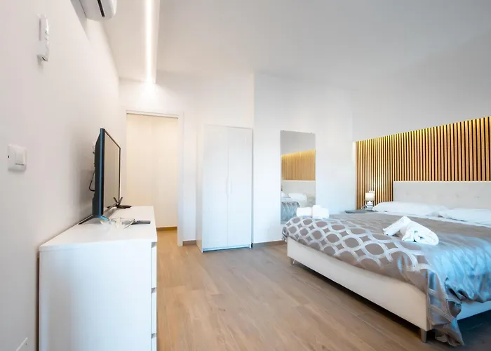 Gaia Station Apartment Bari